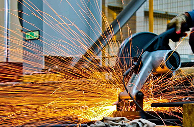 reparacion de productos de carpintería metálica